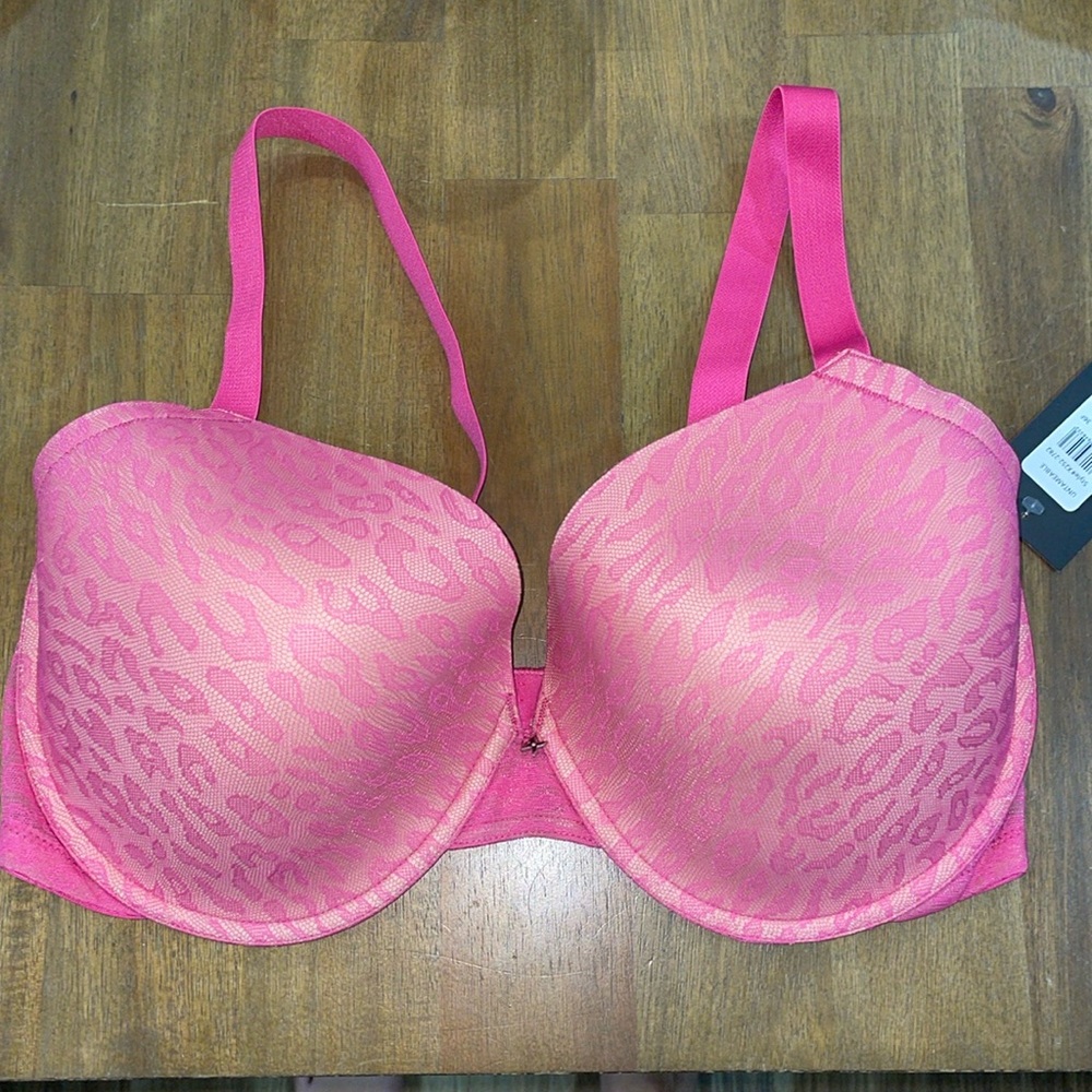 Frederick’s of Hollywood Untameable Pink 36F like new